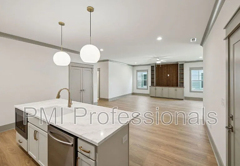 3419 John Richards Dr — Photo 9
