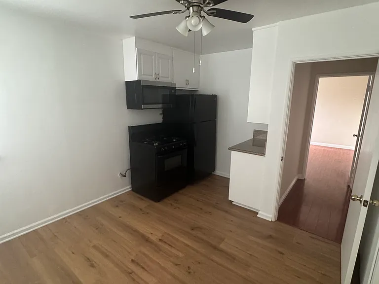 740 N Edinburgh Ave #1 — Photo 8
