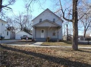 814 S Cedar St, Ottawa, KS 66067