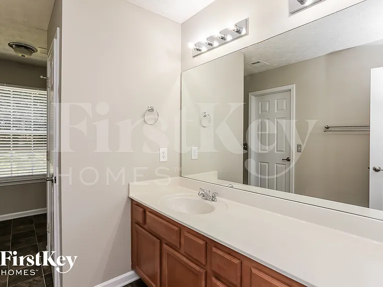 3545 Bridgeshaw Dr — Photo 14