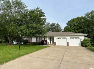 501 Highview Rdg, Washburn, IL 61570