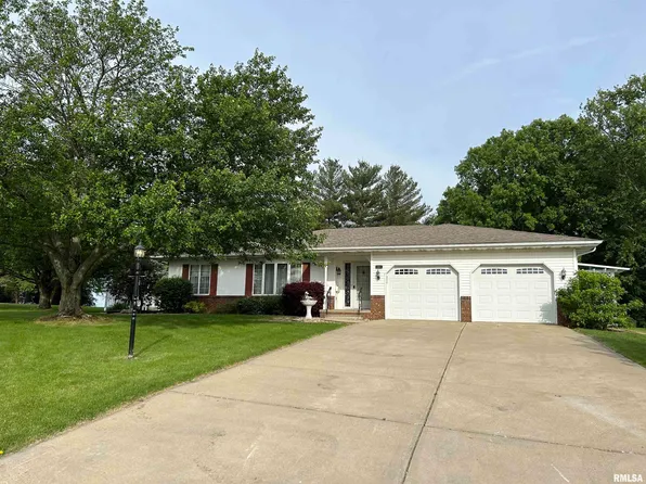 501 Highview Rdg, Washburn, IL 61570