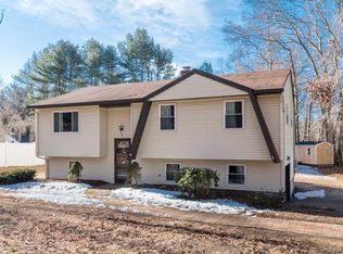 13 Brickyard Rd, Clinton, CT 06413