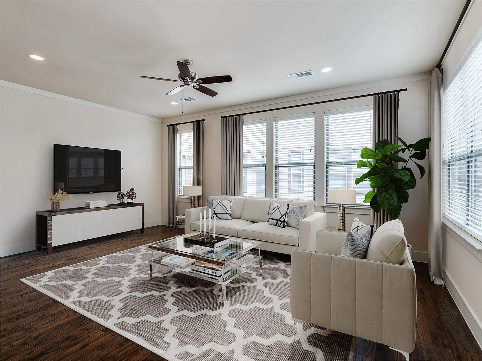 3 bed, 3.5 bath, 1646 sqft, $3,495 — Photo 1