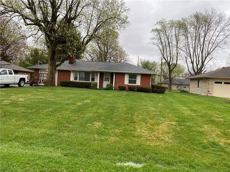 2nd image of 1602 Magnolia Dr