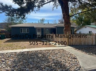 318 S Mesa Verde Ave, Aztec, NM 87410