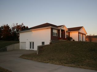 2057 Beelman Rd, Holts Summit, MO 65043