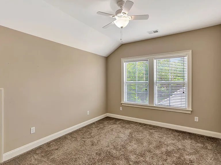 258 Silver Cypress Cir — Photo 25