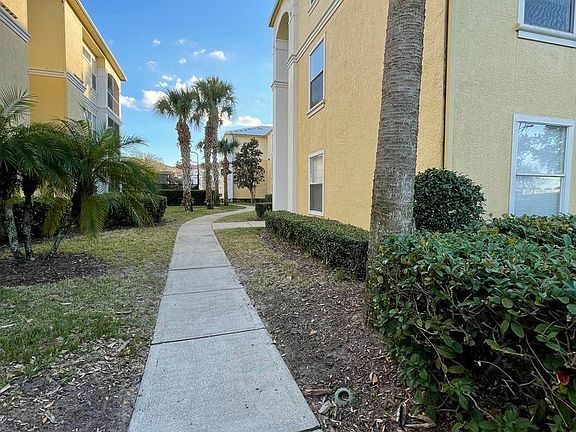3rd image of 2549 Maitland Crossing Way Unit 205