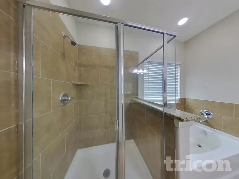 2832 Mistywood Ln — Photo 10
