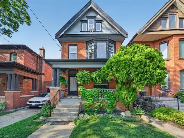 148 Markland St, Hamilton, ON L8P 2K5
