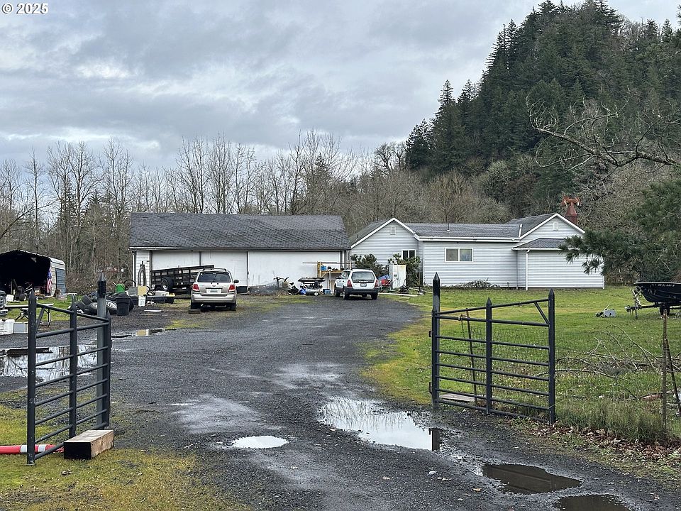 2nd image of 645 E Hist Columbia River Hwy
