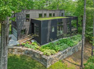 2 Bayview Ter, Saco, ME 04072