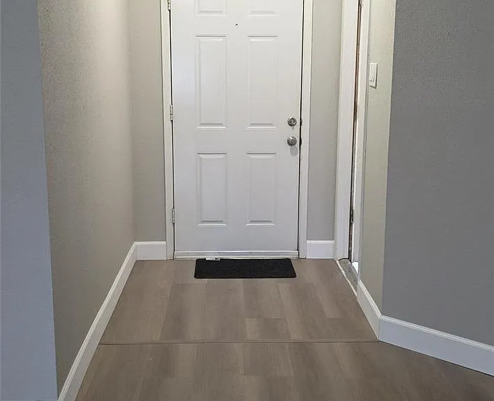 11115 Nepau Dr — Photo 2
