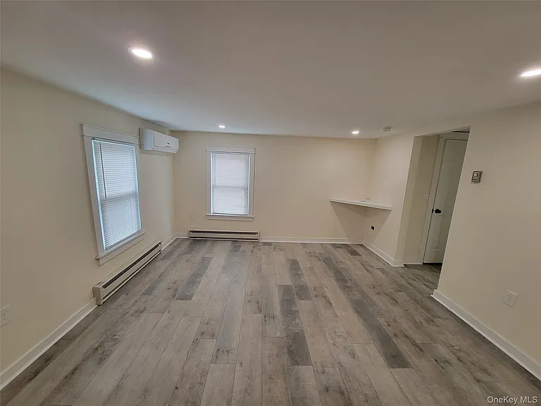 44 Main St #3 — Photo 9