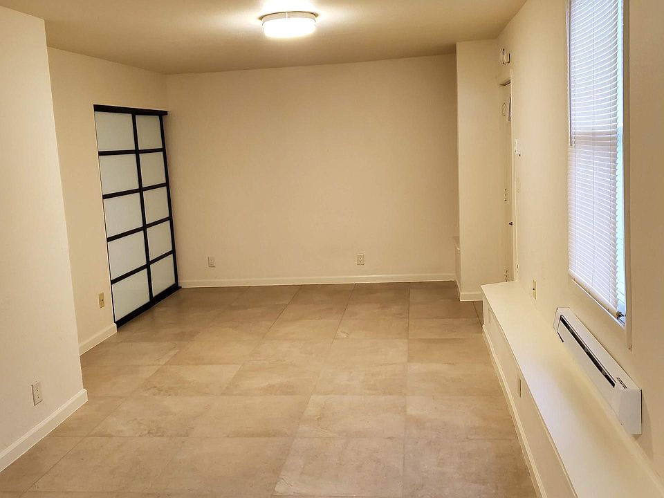 2nd image of 240 San Benito Ave #1