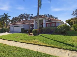 716 Woodmont Dr, Tarpon Springs, FL 34689