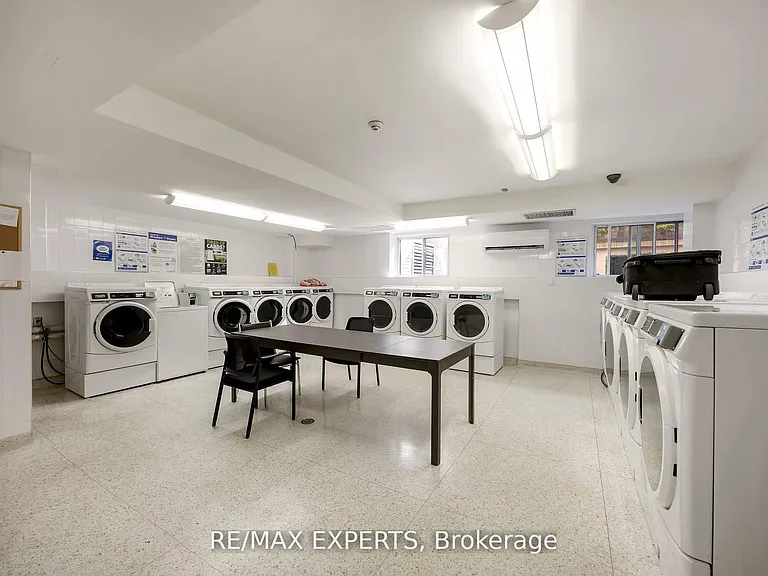 360 Ridelle Ave #612 — Photo 22