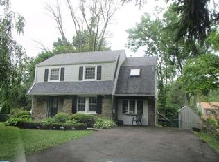 2518 Pine Rd, Huntingdon Valley, PA 19006