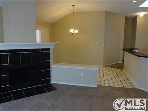 3rd image of 871 Shoal Creek Dr