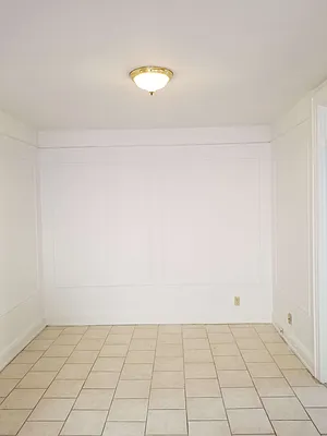 Rented by Astoria Realty | media 12