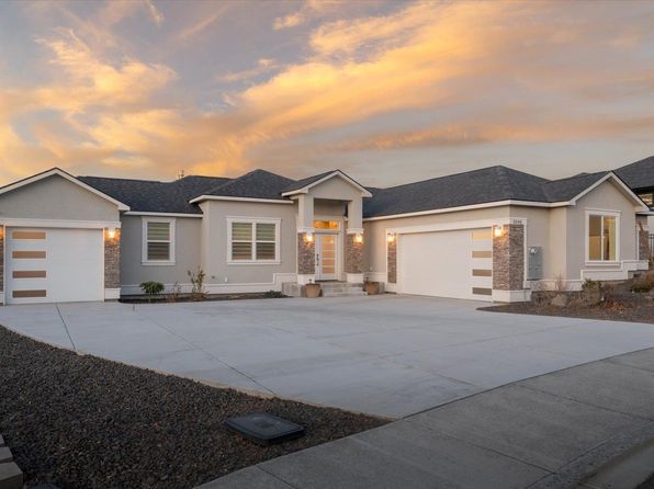 3590 Orchard St, West Richland, WA 99353