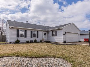 3105 Timberline Dr, Champaign, IL