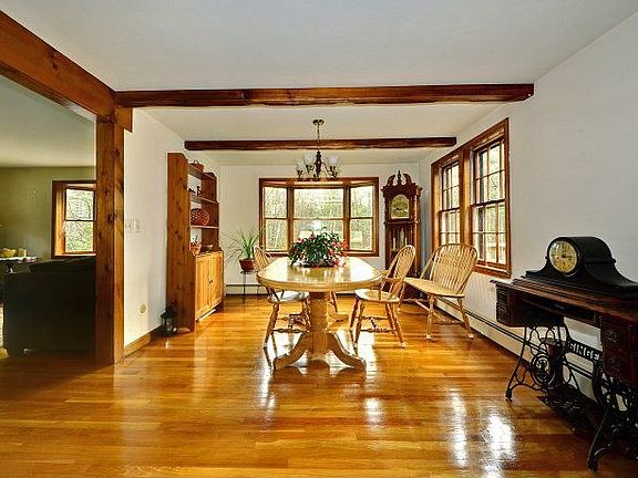 Eating Area Off of Kitchen