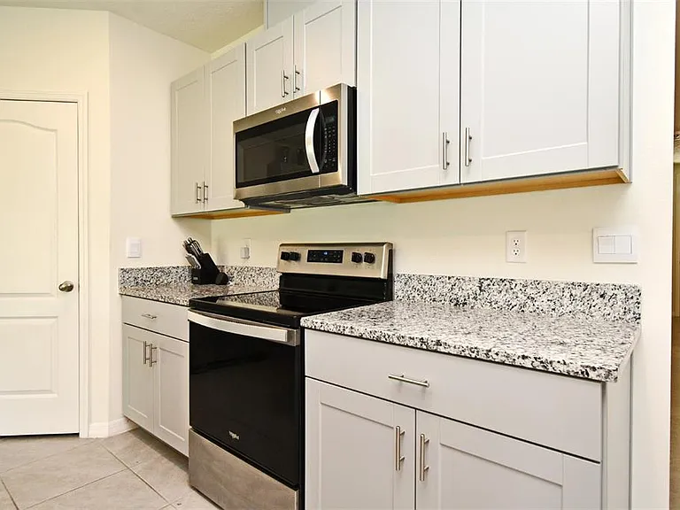 440 Baroness Way — Photo 16