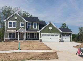 8945 Split Stone Ct, Byron Center, MI 49315