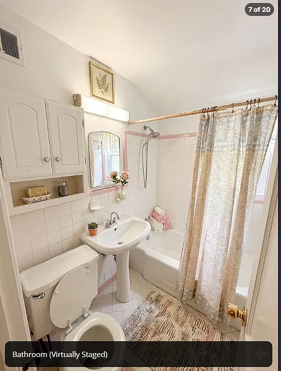 3 bed, 972 sqft, $2,500 — Photo 1