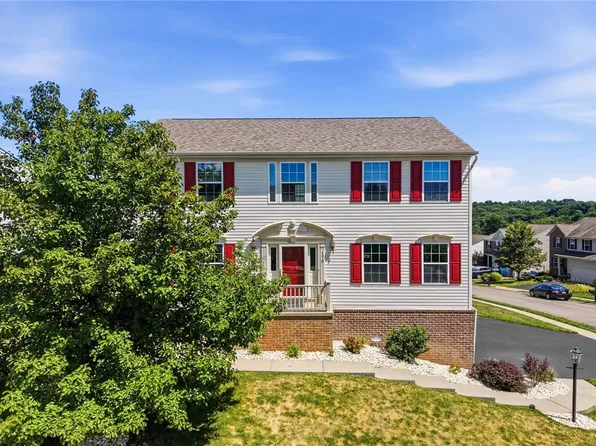 170 Broadstone Dr, Mars, PA 16046