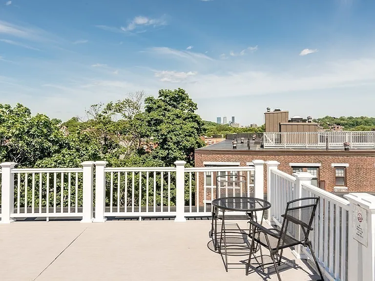 137 Englewood Ave #5 — Photo 27