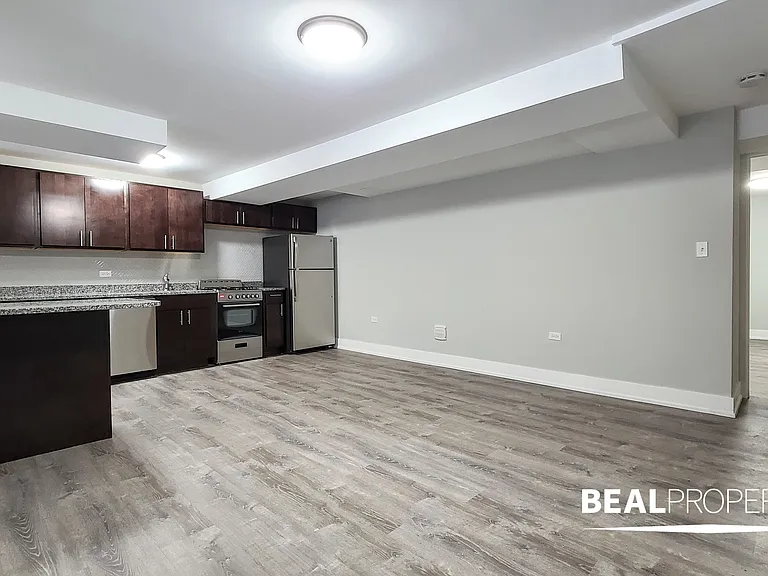 427 West Belden — Photo 91