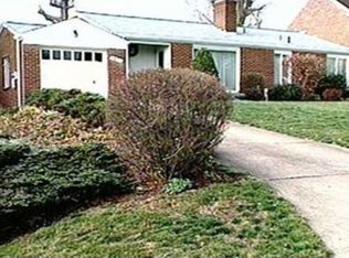 4832 Flamingo Dr, Pittsburgh, PA 15236