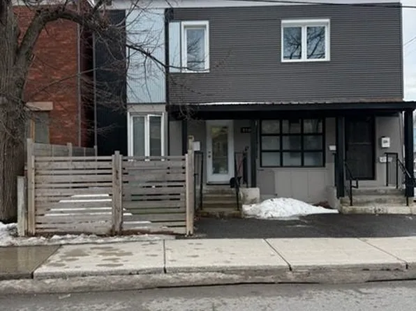 330 5th Ave, Ottawa, ON K1S 2N5