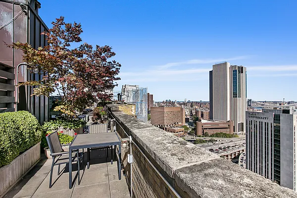 Rented by Corcoran | media 19