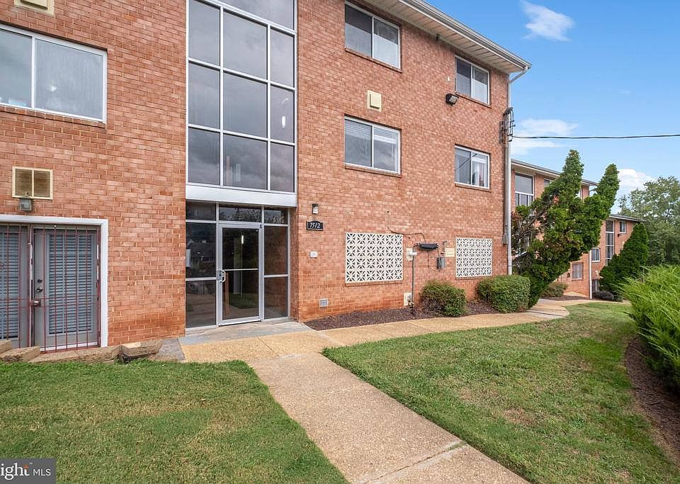 1st image of 7512 Hawthorne St APT 2