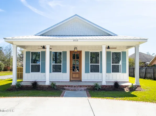 1023 Nancy Pl, Gulfport, MS 39507
