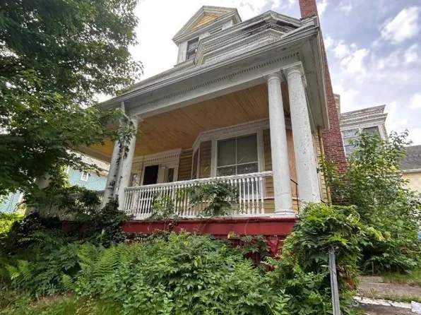 624 14Th Ave, Paterson City, NJ 07504