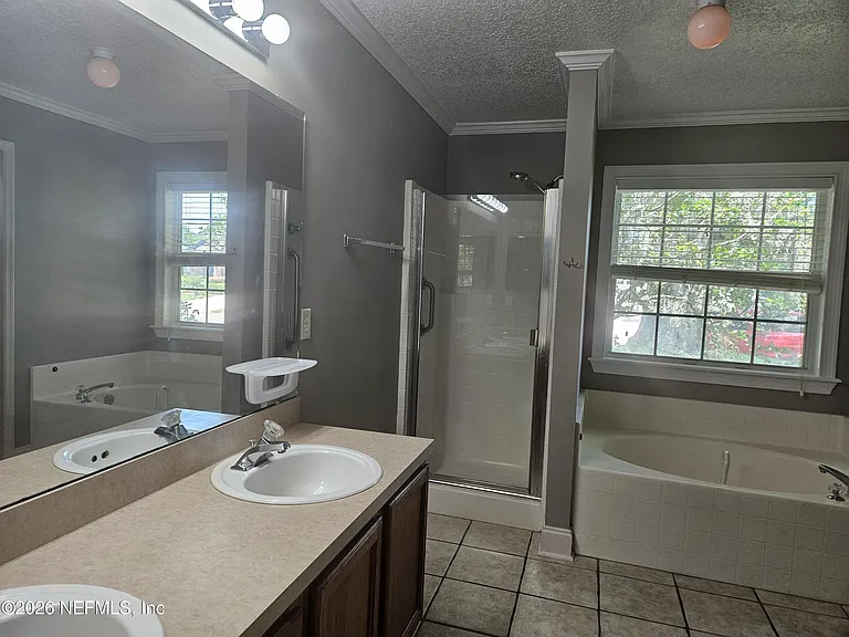 2338 Cool Springs Dr N — Photo 31