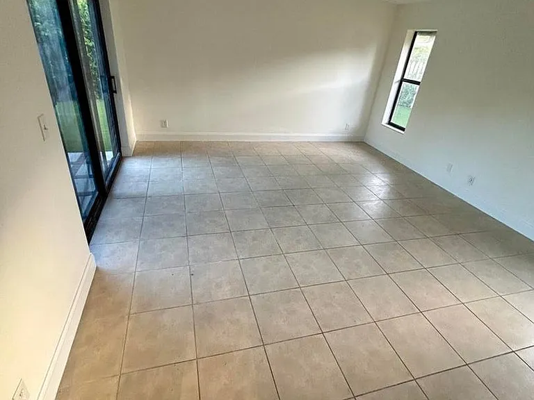 22822 Pinewood Ct #0 — Photo 9