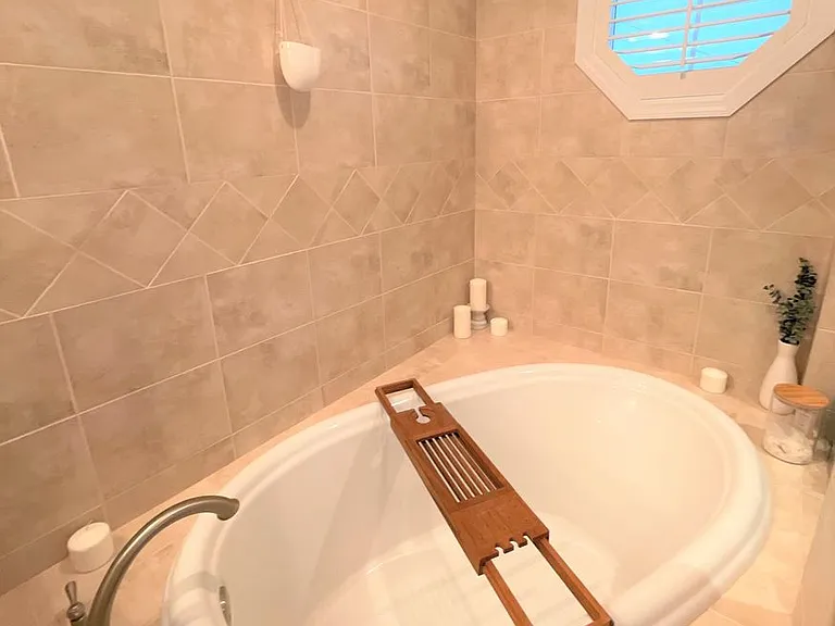 9 Stratford Ln #1 — Photo 7