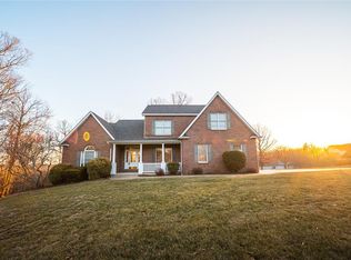 1013 Ironhorse Rd, Rolla, MO 65401