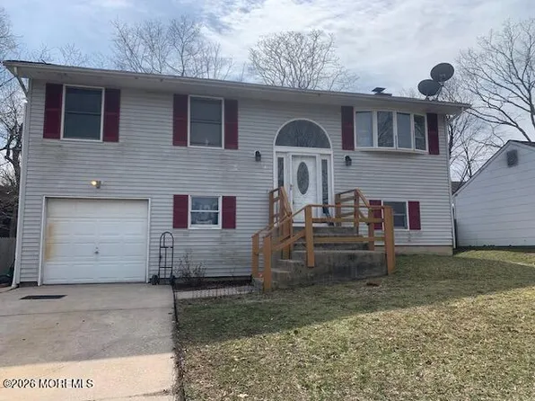 129 Village Drive, Barnegat, NJ 08005