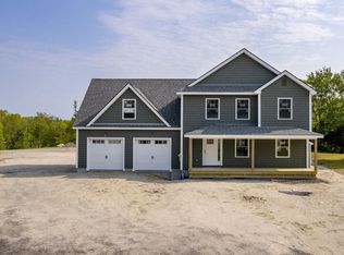 5 Hayfield Ln, Windham, ME 04062