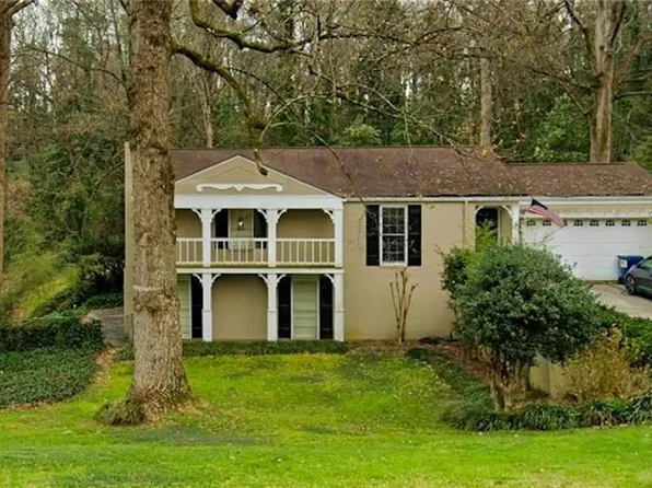 5270 Green Hill Pl, Sandy Springs, GA 30342