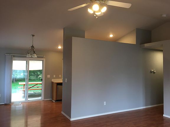 Sliding glass door to large back yard