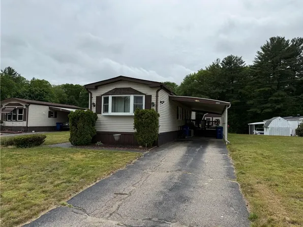 32 Lane E, Coventry, RI 02816