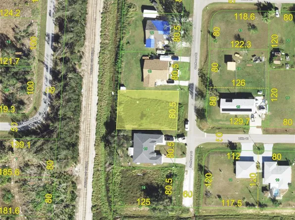 377 Sunflower St #14, Punta Gorda, FL 33982